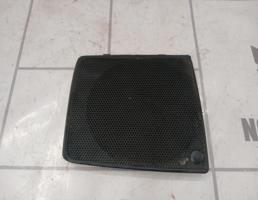 Решетка динамика для VW Golf 3 Vento 91-97  запчасти бу