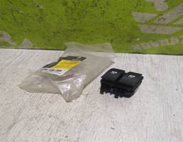 Блок управления стеклоподъемниками для Renault Duster 2012>  запчасти бу