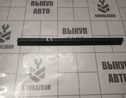 Уплотнитель стекла двери для Mitsubishi Lancer 10 CX  CY 07-17  запчасти бу