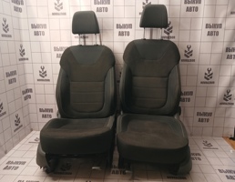 Сиденья комплект для Skoda Yeti 2009-2018  запчасти бу