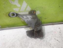 Кронштейн гидроусилителя для Audi 80 90 B4 91-94  запчасти бу