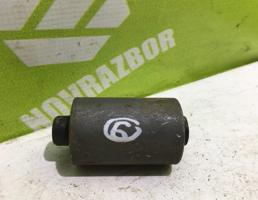 Сайлентблок задней балки для BMW 5-серия E34 88-95  запчасти бу