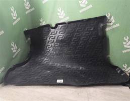 Коврик багажника для LADA VESTA 15-19  запчасти бу