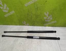 Амортизатор двери багажника для VW Passat B4 94-96  запчасти бу