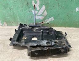 Крепление АКБ (корпус/подставка) для Peugeot 206 98-12  запчасти бу