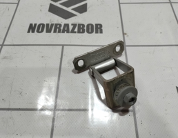 Петля крышки багажника для Renault Clio 3  2005-2012  запчасти бу