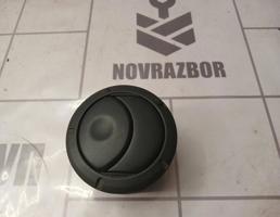 Дефлектор воздушный для Renault Logan 2 14-18  запчасти бу