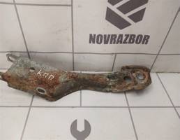 Кронштейн КПП для VW Golf 3 Vento 91-97  запчасти бу