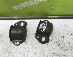 Кронштейн крепления переднего стабилизатора для Renault Scenic 96-99  запчасти бу