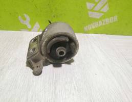 Опора двигателя правая для Kia Spectra 2001-2011  запчасти бу