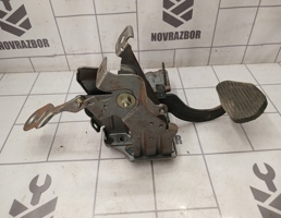 Педаль тормоза для Peugeot 307 2001-2008  запчасти бу