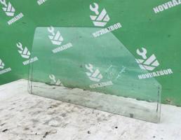 Стекло двери передней правой для BMW 5-серия E28 81-87  запчасти бу