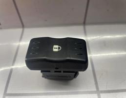 Кнопка центрального замка для Renault Logan 2005-2014  запчасти бу