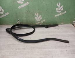 Уплотнитель для Nissan Primera P11 96-02  запчасти бу