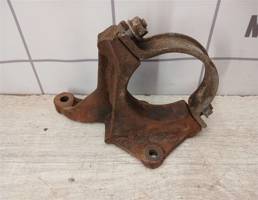 Кронштейн промежуточного вала для Ford Focus 2 08-11  запчасти бу