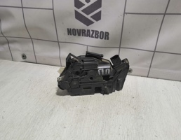 Замок двери передней правой для Skoda Fabia 2007-2015  запчасти бу