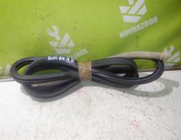 Уплотнитель двери для Audi A4 B5 94-00  запчасти бу