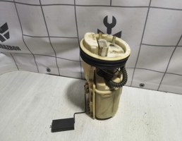 Насос топливный электро для VW Golf 4 Bora 97-05  запчасти бу