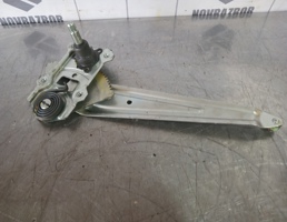 Стеклоподъемник механ. задний левый для Suzuki SX4 2006-2013  запчасти бу