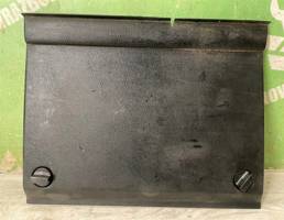 Накладка крышки багажника для VW Passat B4 94-96  запчасти бу