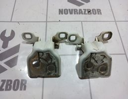 Петля двери для LADA VESTA 15-19  запчасти бу