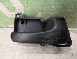 Ручка двери задней внутренняя правая для VW Passat B4 94-96  запчасти бу