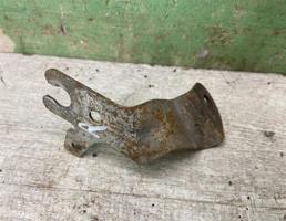 Кронштейн (сопут. товар) для BMW X3 F25 2010-2017  запчасти бу