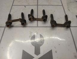 Скоба для VW Golf 3 Vento 91-97  запчасти бу