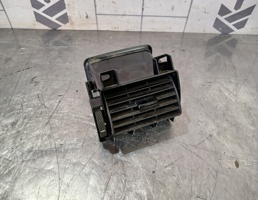 Дефлектор воздушный для Ford Transit 06-13  запчасти бу