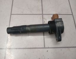 Катушка зажигания с наконечником для Suzuki SX4 2006-2013  запчасти бу