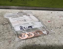 Прокладка для Hyundai Santa Fe (SM) 00-12  запчасти бу