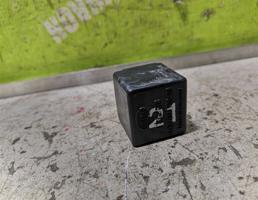 Реле для VW Passat  B3  1988-1993  запчасти бу