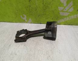 Поршень с шатуном для VW Golf 4 Bora 97-05  запчасти бу