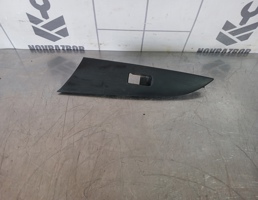 Накладка (кузов внутри) для Mazda Mazda 3  BK  02-09  запчасти бу