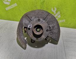 Кулак поворотный передний левый для Audi 80  90  B3  86-91  запчасти бу