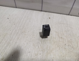 Реле для Chevrolet Aveo (T300) 2011-2015  запчасти бу