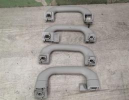 Ручка внутренняя потолочная для VW Polo Classic 95-02  запчасти бу