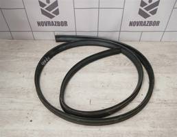 Уплотнитель для Opel Astra H / Family 2004 >  запчасти бу