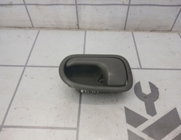 Ручка двери внутренняя левая для Mazda 626 (GE) 1992-1997  запчасти бу