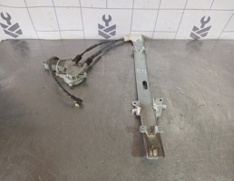 Стеклоподъемник электр. передний правый для Kia RIO 1 2000-2004  запчасти бу