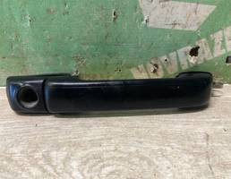 Ручка двери передней наружная левая для VW Golf 3 Vento 91-97  запчасти бу