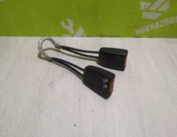 Ответная часть ремня безопасности для VW Golf 3 Vento 91-97  запчасти бу