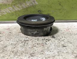 Поршень для Audi 80  90  B3  86-91  запчасти бу