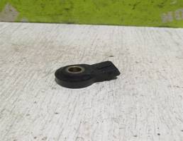 Датчик детонации для VW Golf 4 Bora 97-05  запчасти бу