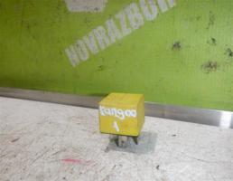 Реле для Renault Kangoo 97-03  запчасти бу