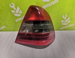 Фонарь задний правый для Mercedes Benz W202 93-00  запчасти бу