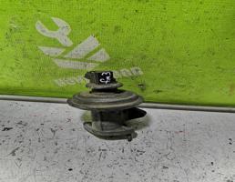 Клапан рециркуляции выхлопных газов для Ford Mondeo 3 00-07  запчасти бу