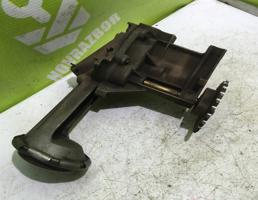 Насос масляный для Renault Megane 96-99  запчасти бу