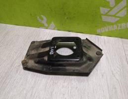 Кронштейн (сопут. товар) для Skoda Felicia 1995-1998  запчасти бу