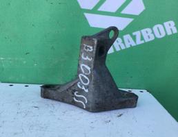 Кронштейн КПП для VW Passat  B3  1988-1993  запчасти бу